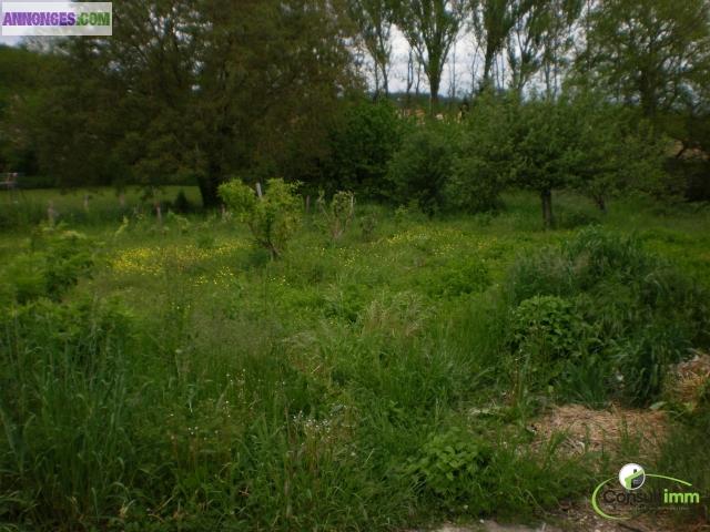 Beau terrain à bâtir (plat).