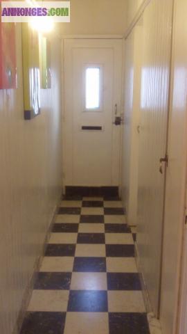 Maison à 15 mn de Lille à 500m de la frontière d'Halluin en Belgique