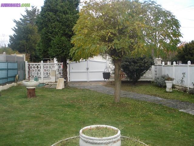 Petitemaison plein pied sur terrain clos de 400 m2