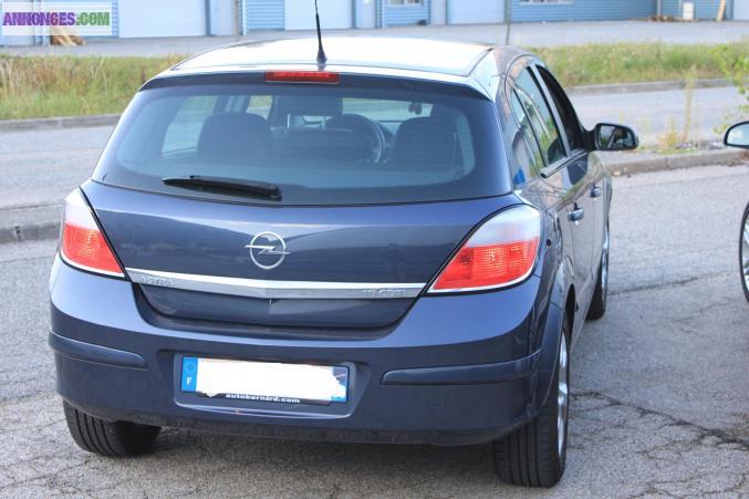 Opel astra cosmo 1.9 cdti 120 cv 72300 km