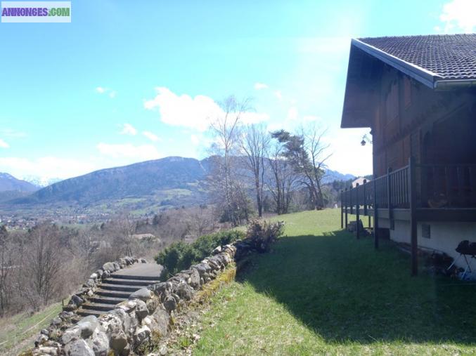 VUE DOMINANTE SUR LE LAC D'ANNECY à 180°