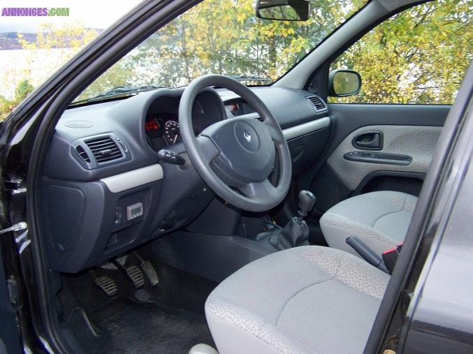 Renault CLIO - 2006 - II (2) Première main