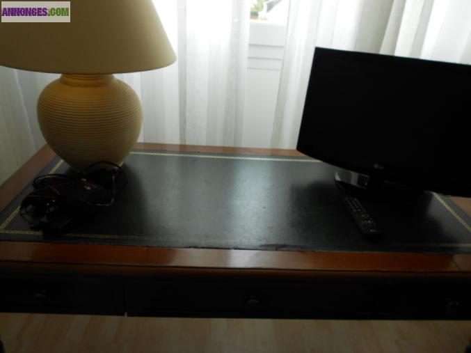 BUREAU MINISTRE MERISIER