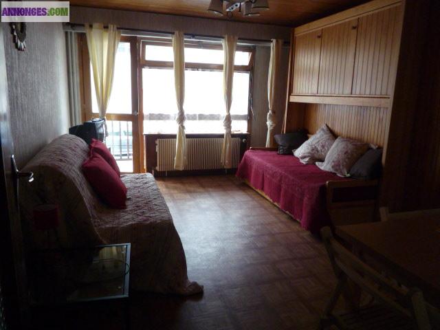 STUDIO MEUBLE A VALLOIRE