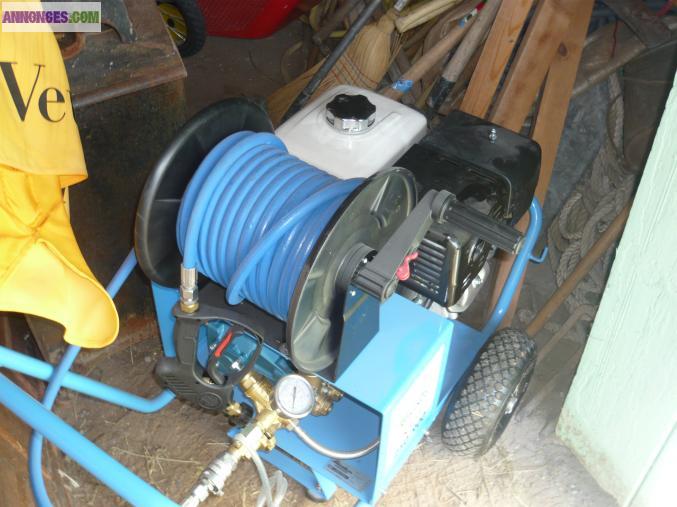 A VENDRE MACHINE A HAUTE PRESSION MATERIEL NEUF JAMAIS SERVI