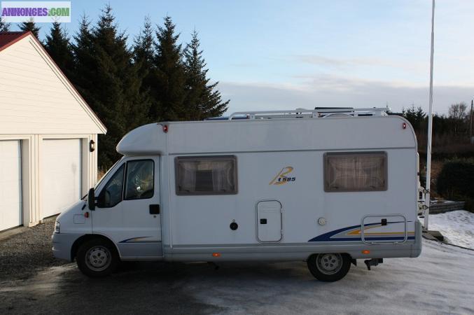 Camping-Car Burstner T 585