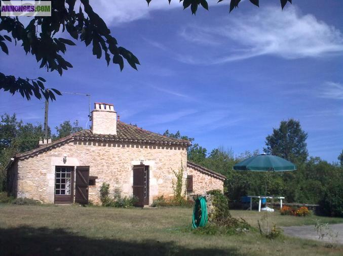 Loue a la semaine maison+ piscine