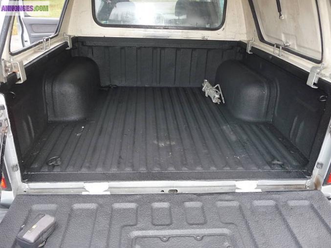 Nissan Navara 2.5 DI 4x4 Pick-up