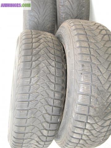 4 roues : jantes + pneu neige