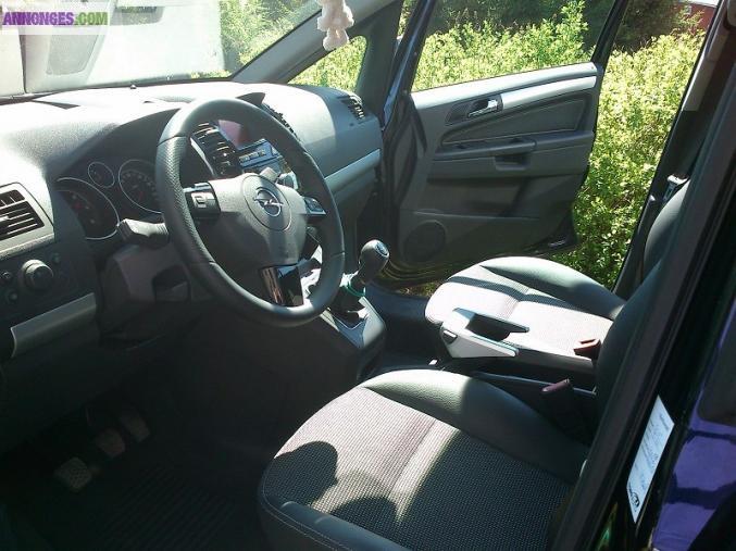 Opel Zafira Cosmo