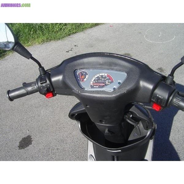 SCOOTER 50 790€ NEUF