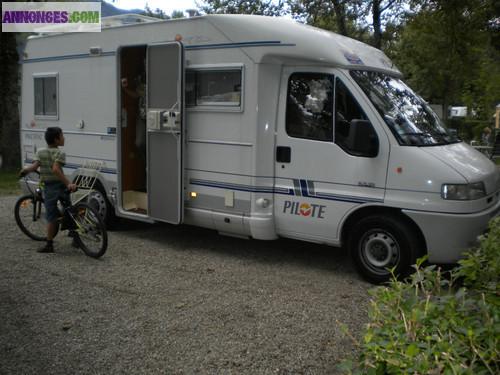 CAMPING-CAR Intégral