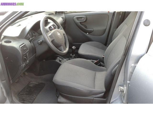 Opel Corsa III (2) 1.3 cdti cosmo 5p