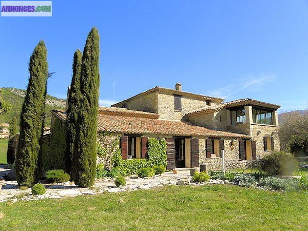 Vente superbe propriété proche Ventoux