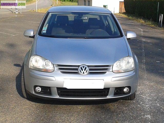 Volkswagen Golf v 2.0 tdi 140 sport 5p