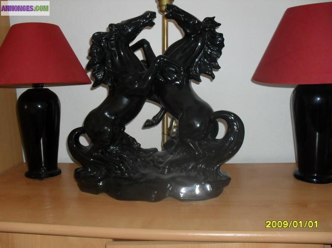 LAMPE CHEVAUX CERAMIQUE