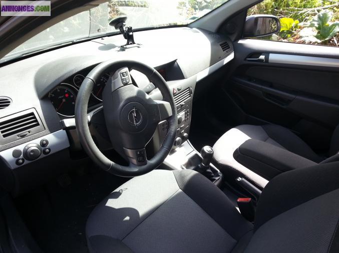 Opel Astra 1.7 CDTI Edition