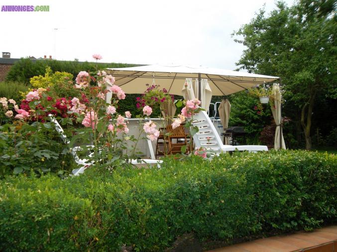 Grnade maison de 8 pieces avec piscine