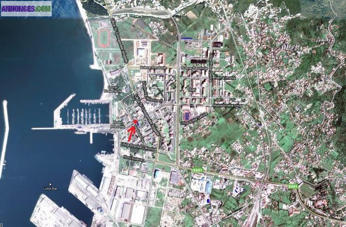 Bureau 200 m de la mer,Bar,Montenegro