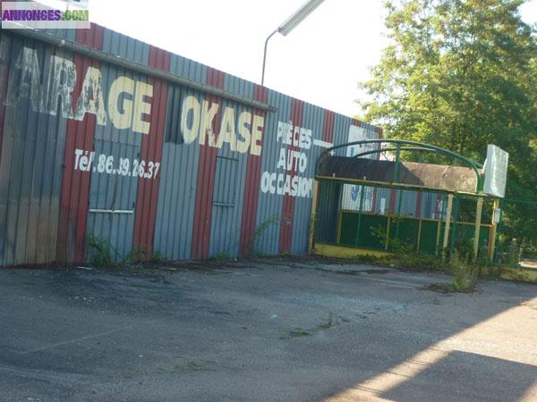 Hangar 1300m2 s/terrain 2 ha