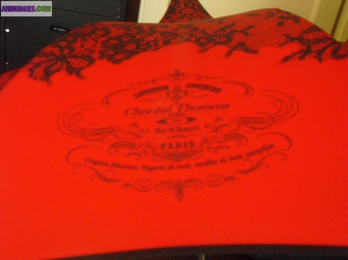 Parapluie CHANTAL THOMASS ROUGE ET NOIR