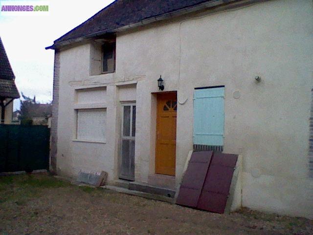 Loue maispn à Cheny F4