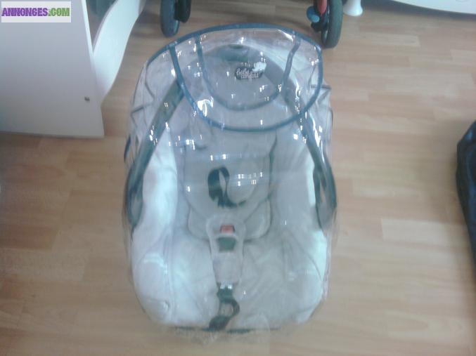 COQUE CREATIS BEBE CONFORT + HABIT PLUIE