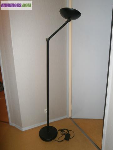 Lampadaire halogène sur pied