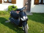 Scooter ovetto noir mbk 2 roues - Miniature