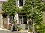Vente maison de village + commerce en provence - Miniature